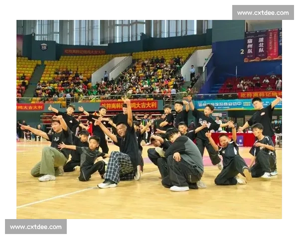 篮球跃动舞姿燃！永康 16 小舞者为浙 BA 注入青春能量